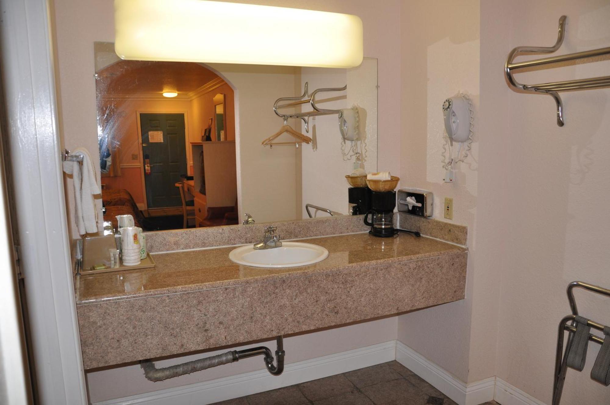 Super 8 By Wyndham Hayward Downtown Motel Castro Valley Luaran gambar
